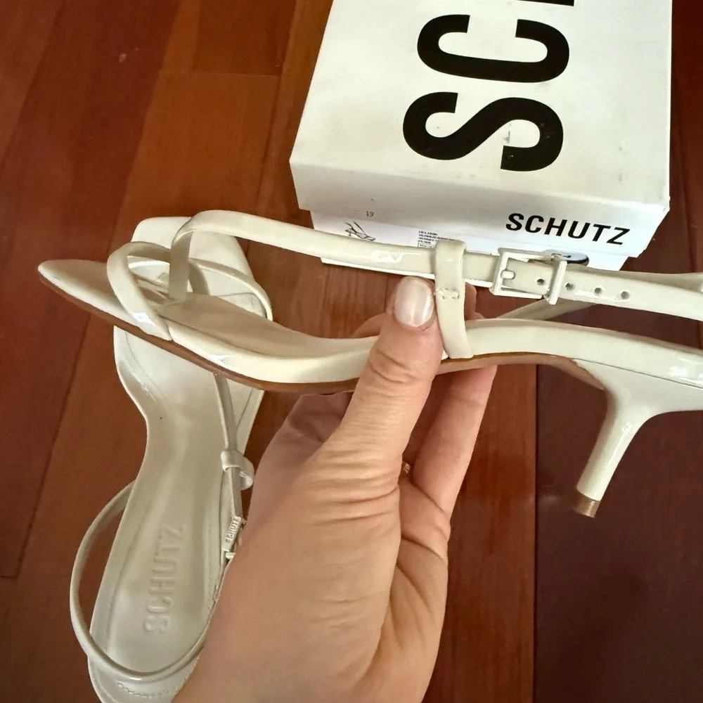 SCHUTZ step out